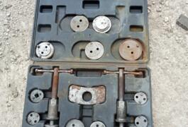Location outil Repousse piston frein  près de Marquise