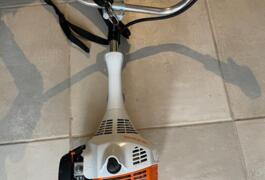 Location outil Débroussailleuse Thermique Stihl près de Belgentier