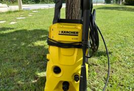 Location outil Nettoyeur haute pression électrique Karcher près de Mazan