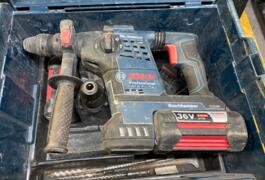 Location outil Perforateur burineur électrique Bosch près de Bressuire