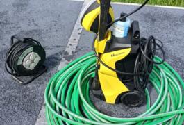 Location outil Nettoyeur haute pression Karcher avec tuyau et rallonge éléctrique  Karcher près de Chauvé