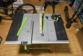 Location outil Scie sur table électrique près de Cranves sales