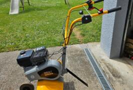 Location outil Motobineuse thermique  Briggs &amp; stratton près de Anthy-sur-Léman