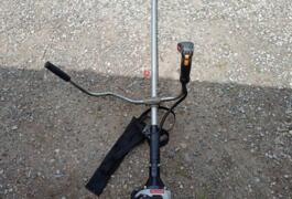 Location outil Débroussailleuse Thermique Ryobi près de Le lardin st lazare