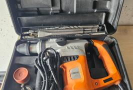 Location outil Perforateur électrique près de Creil