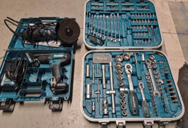 Location outil Meuleuse disqueuse  Makita près de Vauréal