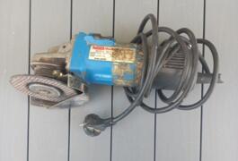 Location outil Meuleuse d angle électrique Ryobi près de Valence