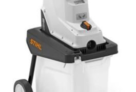 Location outil Broyeur de végetaux électrique Stihl près de Le Bugue