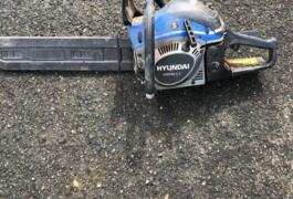 Location outil Tronçonneuse Thermique Hyundai près de Bresles
