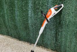 Location outil Coupe bordure électrique Stihl près de Vauhallan