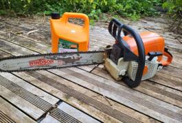 Location outil Tronçonneuse à bois stihl essence gratuite Thermique Stihl près de Ytrac