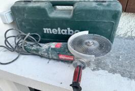 Location outil Meuleuse d angle 230mm Metabo près de Maffliers