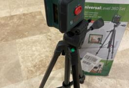 Location outil Laser rotatif  Bosch près de Miniac-Morvan