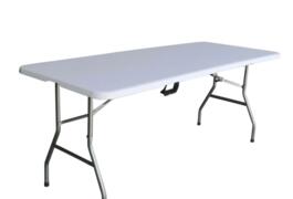 Location outil Table  près de Montreuil-l'Argillé
