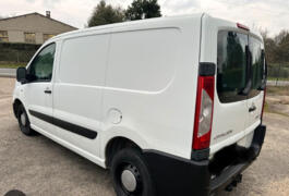 Location outil Voiture plus de 10m3 près de Toulouse