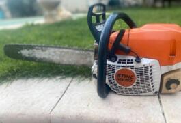 Location outil Location Tronçonneuse a essence STIHL 2018 (Essence Offerte)  Stihl près de Chantepie