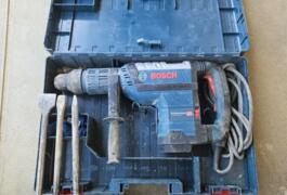 Location outil Marteau piqueur électrique Bosch près de Branges