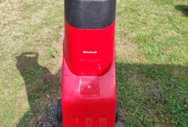 Location outil Broyeur à branche électrique Einhell près de Rivière-sur-Tarn