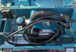 Location outil Rabot à bois électrique près de Mios