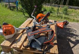 Location outil Débroussailleuse Thermique Stihl près de Labastide-d'Anjou