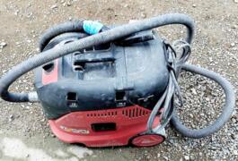 Location outil Aspirateur de chantier électrique près de Les Sables-d'Olonne