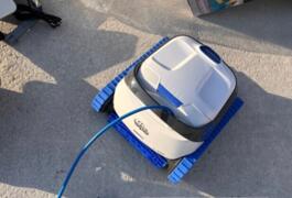 Location outil Robot piscine électrique près de Aulnat