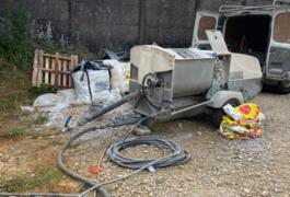 Location outil Machine à crépis  près de Pompey