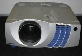 Location outil Vidéoprojecteur  près de Larra