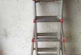 Location outil Échelle Transformable près de Vigneux-sur-Seine