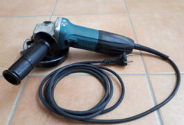 Location outil Meuleuse électrique Makita près de Saint-Germain-lès-Arpajon
