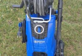Location outil Nettoyeur haute pression électrique près de Bouhet
