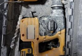 Location outil Perforateur électrique Dewalt près de Flayosc
