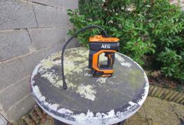 Location outil Je vous propose un gonfleur AEG sur batterie  Aeg près de Couesmes vauce