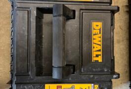 Location outil Perforateur électrique Dewalt près de Chantepie