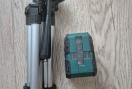 Location outil Niveau laser  près de Bron