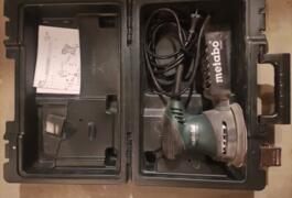 Location outil Ponceuse excentrique  Metabo près de Gratentour