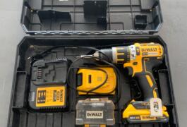 Location outil Visseuse sans-fil Dewalt près de Weyersheim