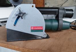 Location outil Rainureuse électrique Metabo près de Parcoul chenaud