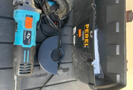 Location outil Tronçonneuse à disque électrique près de Salins