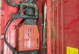 Location outil Burineur perforateur électrique Hilti près de Paris