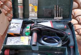 Location outil Burineur perforateur électrique Metabo près de Beauchastel