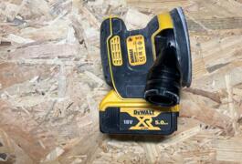 Location outil Ponceuse électrique Dewalt près de Montpellier