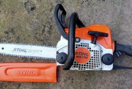 Location outil Tronçonneuse à bois Thermique Stihl près de Nemours