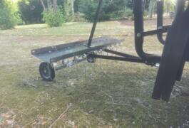 Location outil Détacheur/Aérateur Gazon à Tracter  près de Épannes