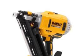 Location outil Cloueuse électrique Dewalt près de Vauchassis