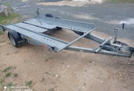 Location outil Remorque porte voiture Plus de 750kg près de Lège-Cap-Ferret