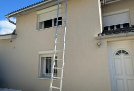 Location outil Échelle transformable alu près de Saint-Cergues