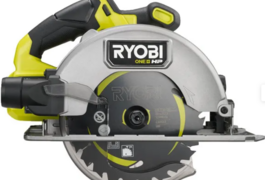 Location outil Scie circulaire électrique Ryobi près de Royan