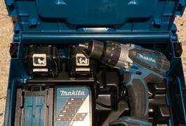 Location outil Visseuse perceuse Sans-fil Makita près de Valence