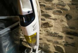 Location outil Aspirateur électrique près de Donzenac